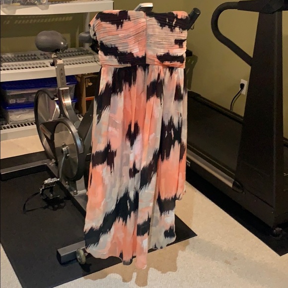 Strapless, high low dress. Peach black, grey print - Picture 4 of 6